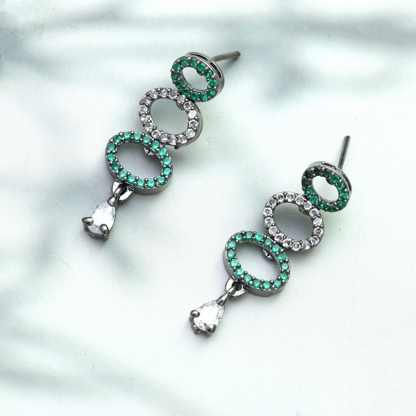 Emerald Halo Necklace Set
