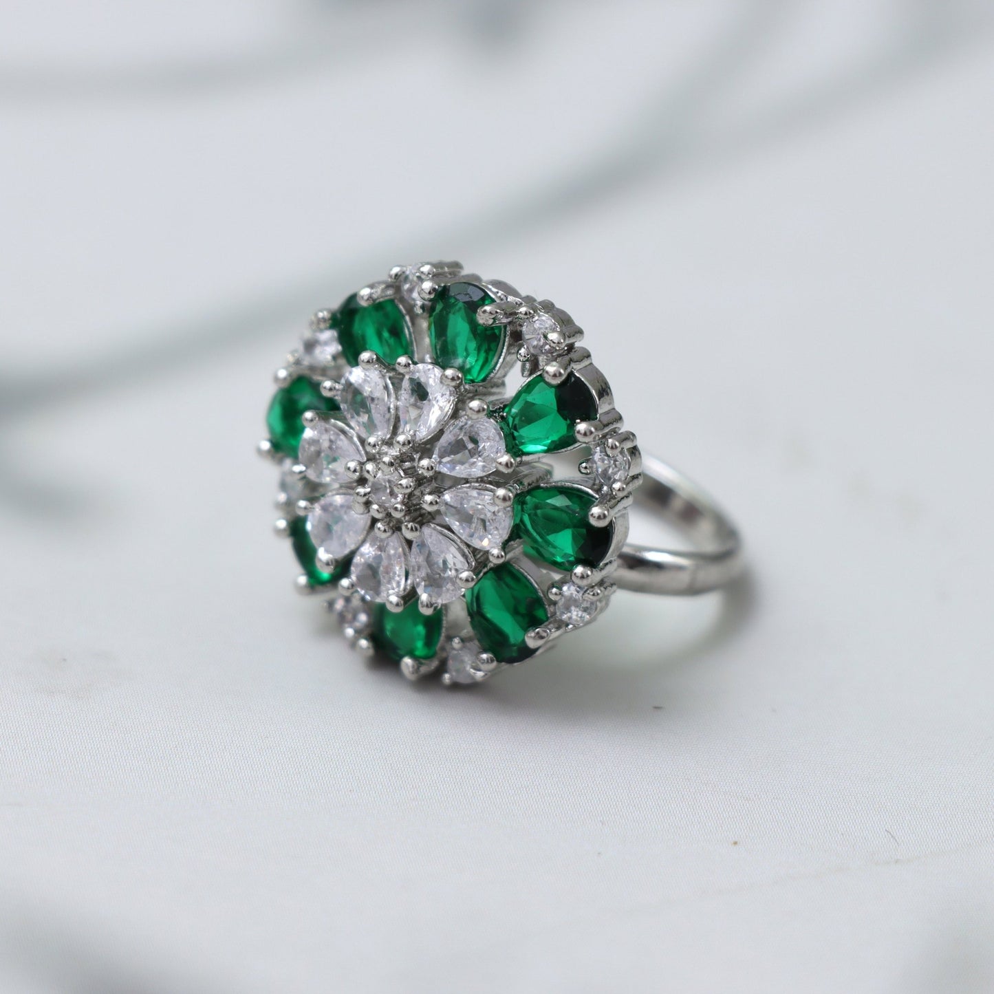 Emerald Blossom Radiance Ring - SHILPRATNAA